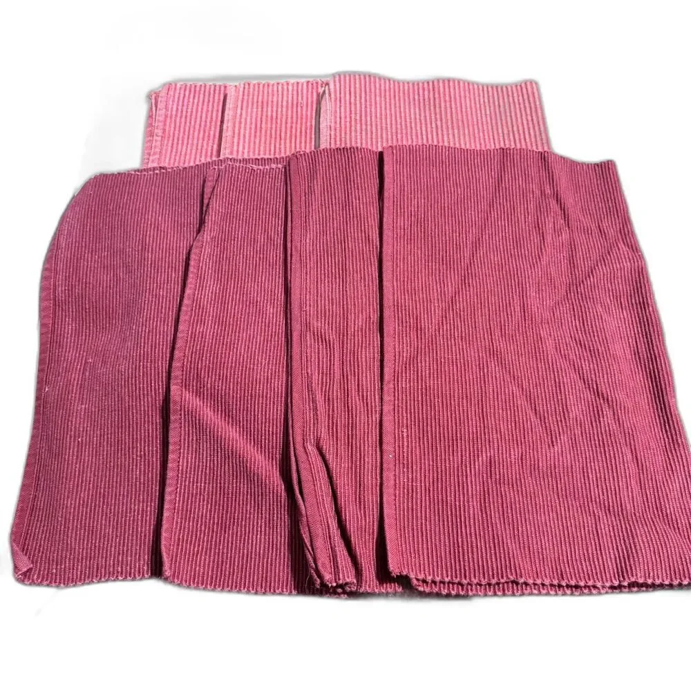 Placemats Kitchen Linens Set of 7 Red Ribbed Rectangular Holiday Place Setting